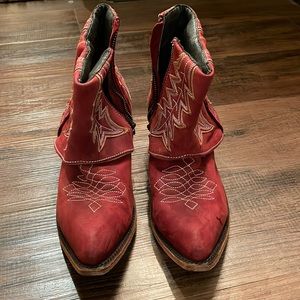 Liberty Black red booties